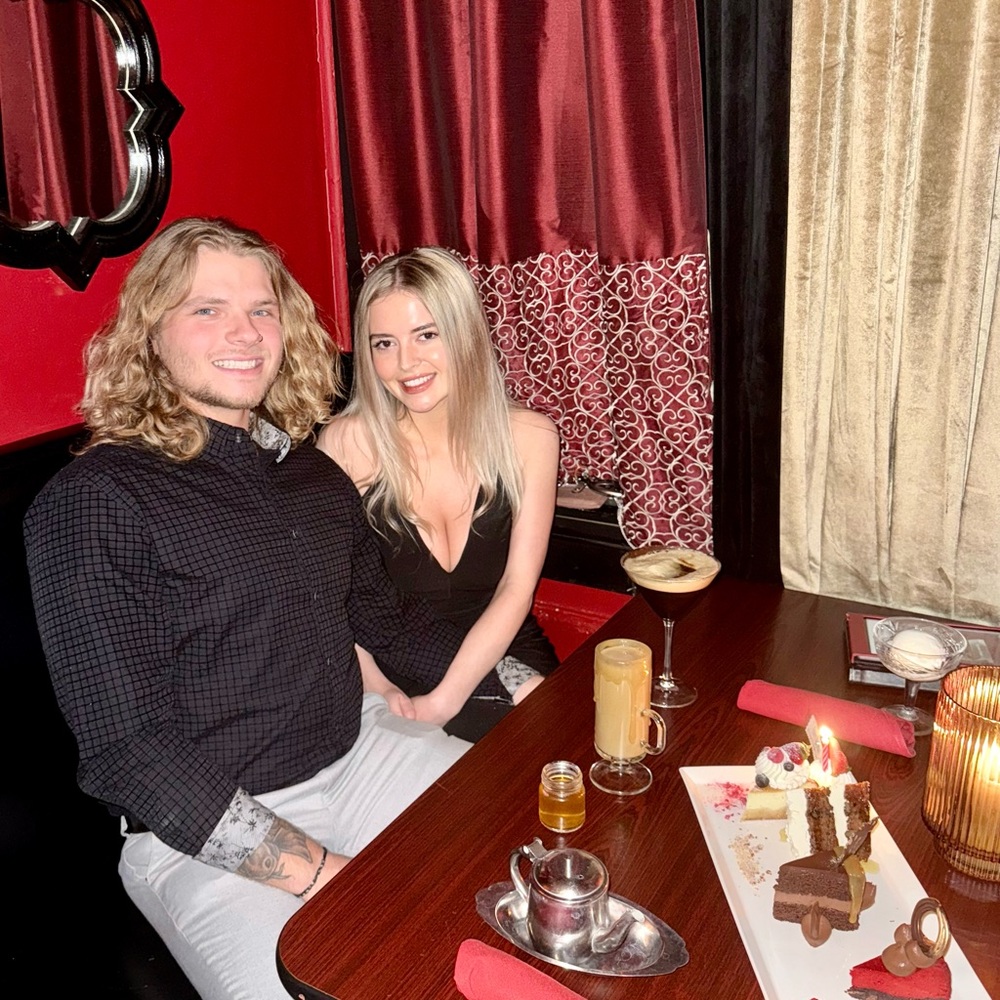 Meet your Posher, Makayla